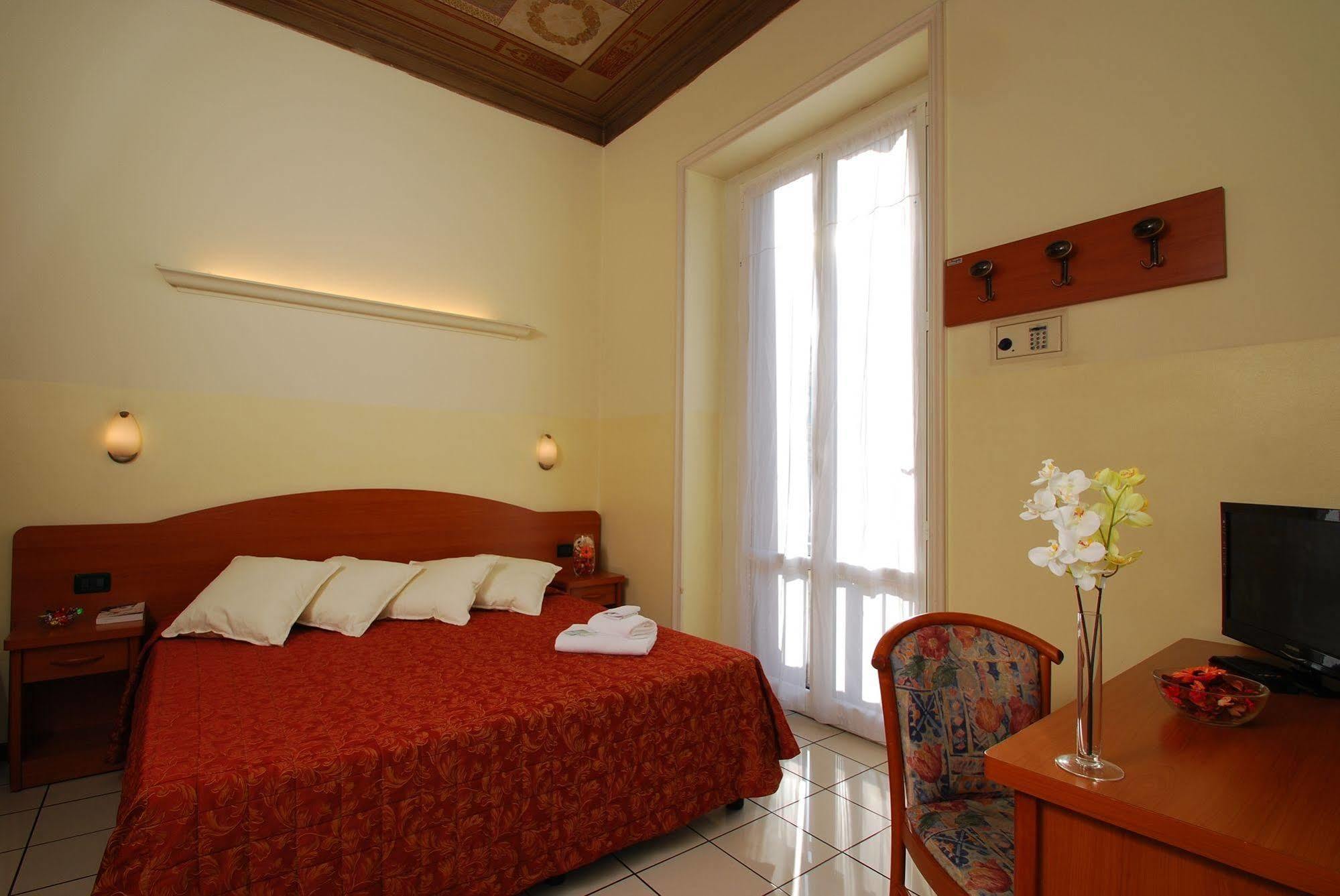 Soana City Rooms เจนัว ภายนอก รูปภาพ