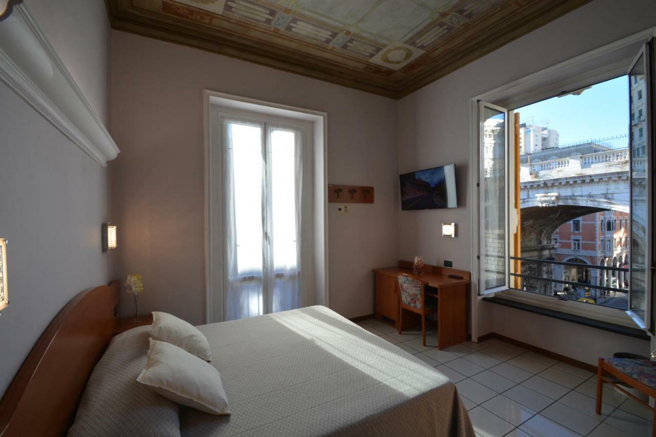 Soana City Rooms เจนัว ภายนอก รูปภาพ
