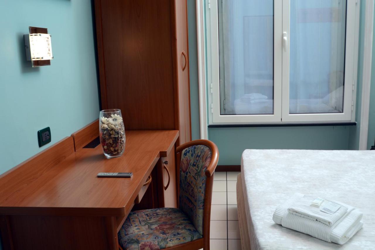Soana City Rooms เจนัว ภายนอก รูปภาพ