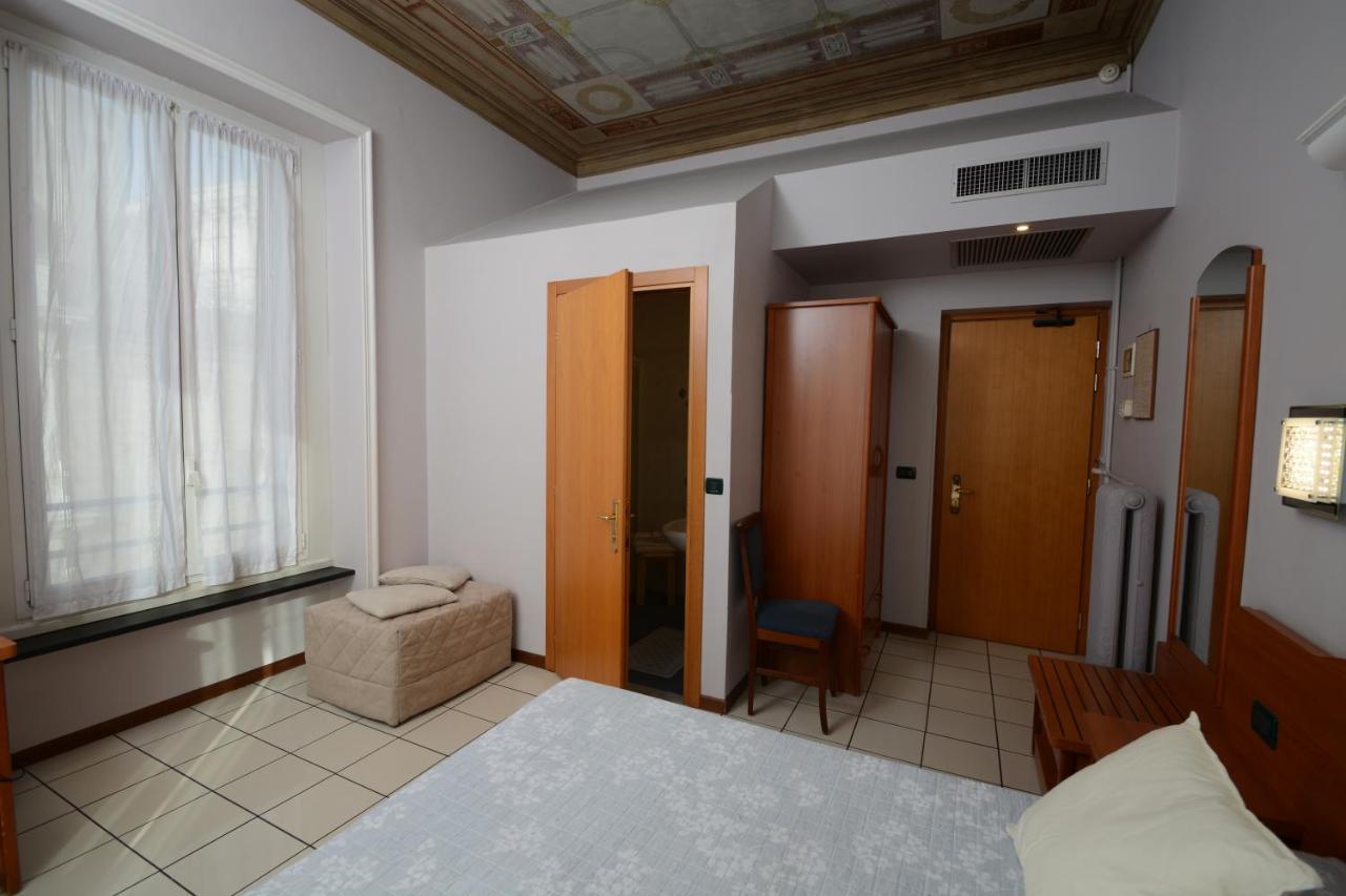 Soana City Rooms เจนัว ภายนอก รูปภาพ